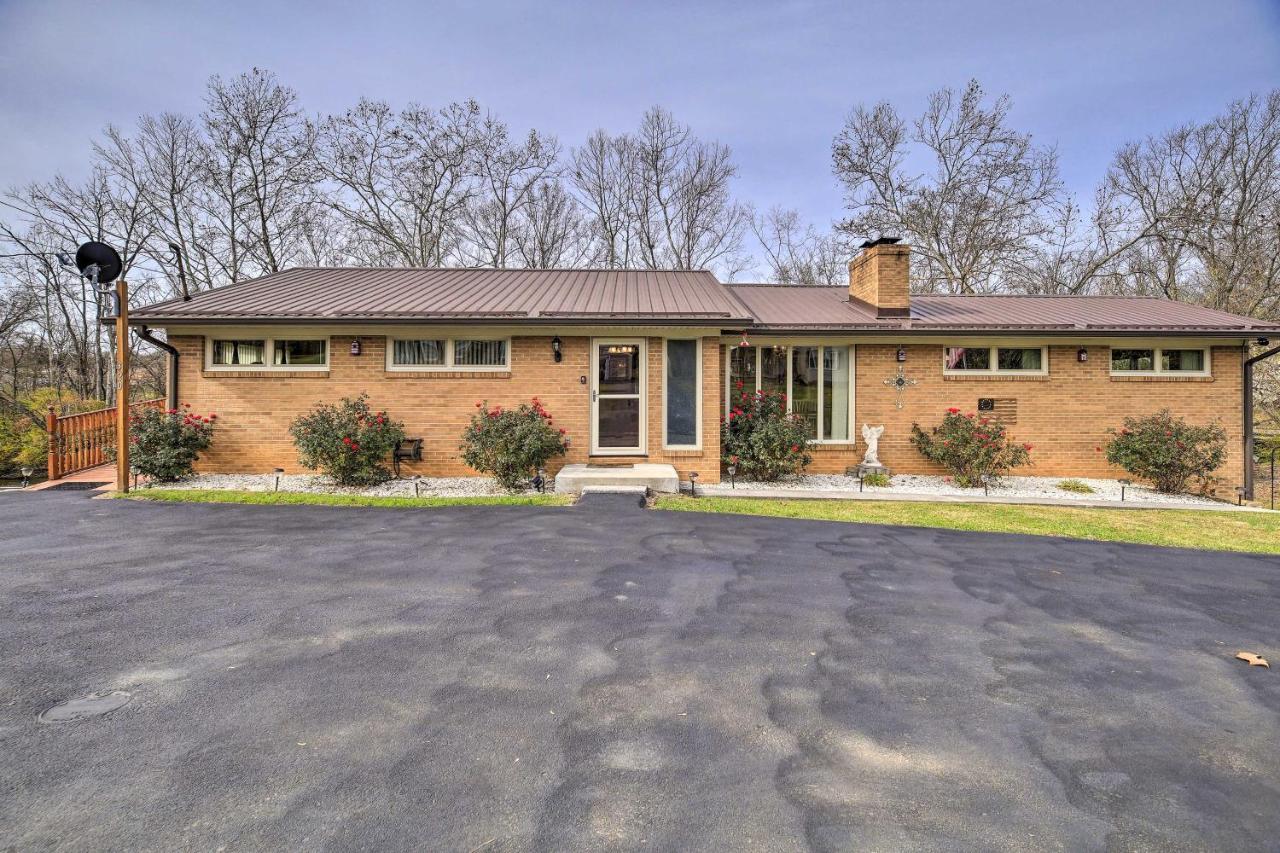 Villa Bristol Retreat With Creek Access 2 Mi To Dtwn Esterno foto