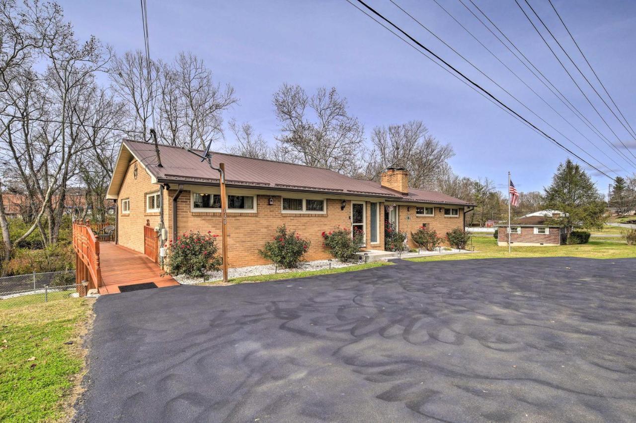 Villa Bristol Retreat With Creek Access 2 Mi To Dtwn Esterno foto
